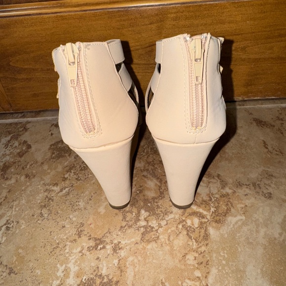 Wedge heels - Picture 4 of 4